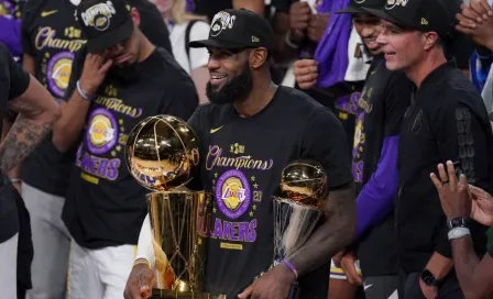 Lakers: Tom Brady felicitó a Lebron James por su cuarto título