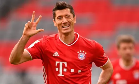 Bayern Múnich: Robert Lewandowski lideró goleada bávara con triplete