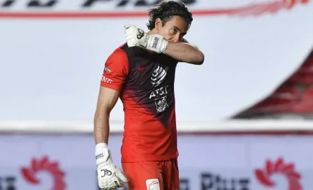 América: Óscar Jiménez cumplió como reemplazo de Memo Ochoa