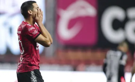 Mauro Lainez: 'No tengo la respuesta del por qué a Xolos le ha ido mal este semestre'