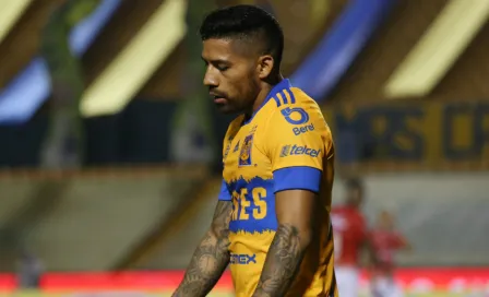 Tigres: Javier Aquino sufrió un desgarro en el muslo de la pierna izquierda