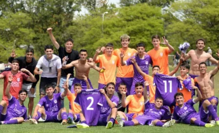 Hijo de Loco Abreu: Quedó campeón Sub 17 con el Defensor Sporting uruguayo