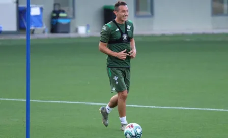 Andrés Guardado: Regresó a los entrenamientos con el Betis 