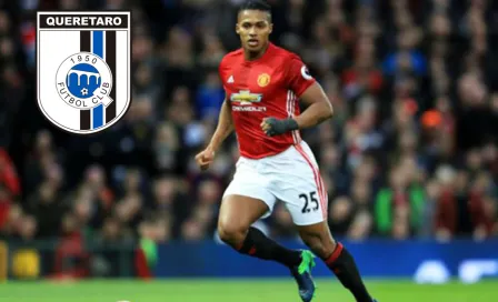 Querétaro: Antonio Valencia llegó a México para firmar con Gallos