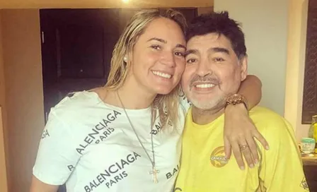 Maradona: Última pareja del Pelusa denunció que no la dejaron entrar al velorio