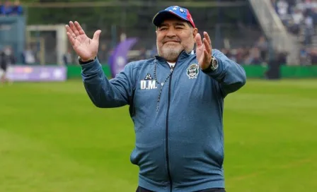 Maradona: Banfield lucirá estampado de Diego para partido vs Godoy Cruz