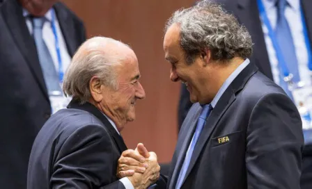 Joseph Blatter y Michel Platini, acusados de fraude en Suiza