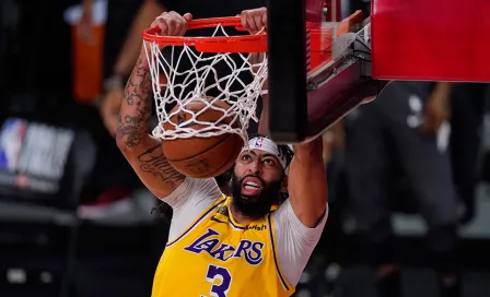 Anthony Davis acordó millonaria renovación de cinco años con los Lakers