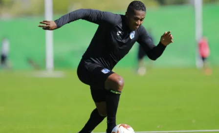 Video: Antonio Valencia marcó golazo en entrenamiento de Querétaro