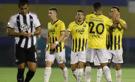 Cecilio Domínguez firmó golazo que impulsó a 'Semis' al Club Guaraní 