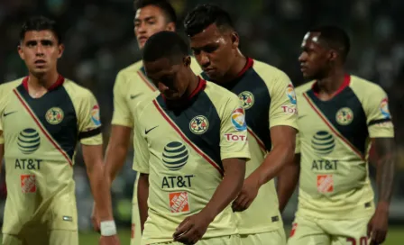 América: Roger Martínez y Andrés Ibargüen reportaron en el club con su futuro en el aire