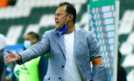 Juan Reynoso sobre dirigir a Cruz Azul: 'El club es muy grande, siempre atrae'