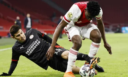 Erick Gutiérrez: Reapareció con PSV en empate en el Clásico ante Ajax