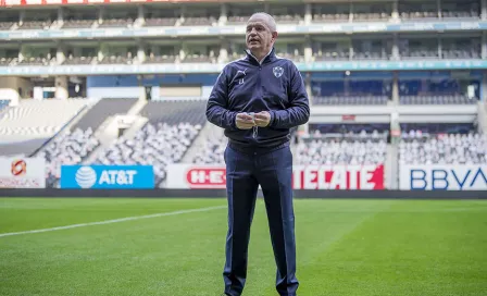 Carlos Rodríguez: 'Sabemos la inteligencia que tiene el Vasco Aguirre para dirigir y ver el futbol'