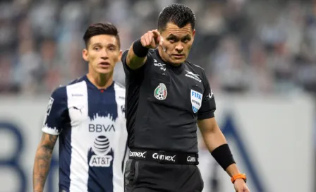 Liga MX: Pérez Durán, suspendido por marcar penalti en el Rayados vs América