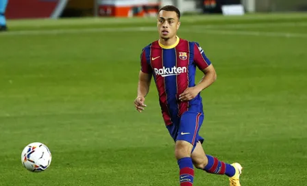 Barcelona: Sergiño Dest recibió el alta médica y vería acción vs Elche 