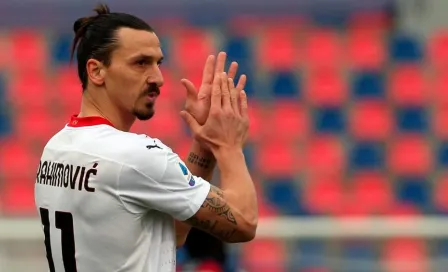 Zlatan: Anotó su gol número 500 en clubes en victoria sobre Crotone