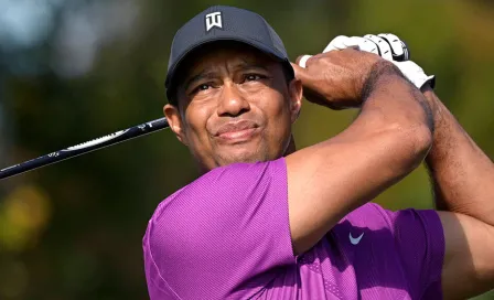 Tiger Woods se recupera de larga cirugía en pie, tobillo, tibia y peroné