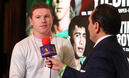 Video: Canelo Álvarez firmó con Box Azteca una extensión de contrato para transmitir sus peleas