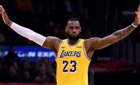 LeBron James ante crítica de Ibrahimovic: "Nunca me callaré acerca de las cosas que están mal"