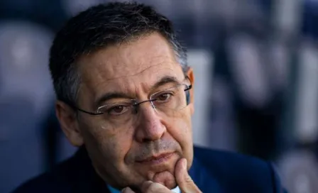 Barcelona: Aficionado le pidió a Bartomeu que le regalara su cubrebocas tras salir libre