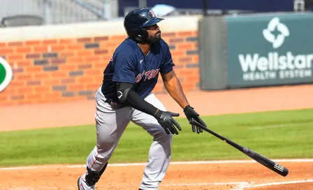 Jackie Bradley Jr. alcanzó acuerdo con los Milwaukee Brewers