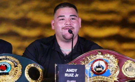 Chris Arreola se burló de la 'transformación' de Andy Ruiz con selfie en el baño