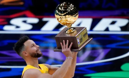 Video: Stephen Curry se llevó el Torneo de Triples con dramático tiro final