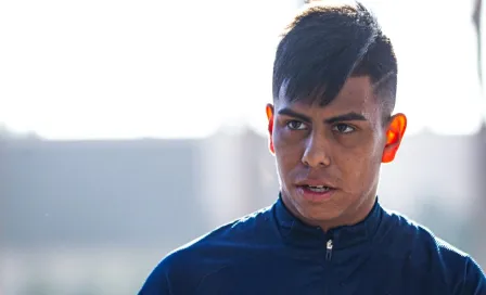 Efraín Álvarez reveló que le va a Chivas por influencia de su papá