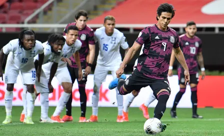 Uriel Antuna a JJ Macías previo a penalti contra Honduras: 'Métela, papi'