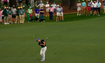 Video: Rory McIlroy le dio un pelotazo a su papá en el Masters de Augusta