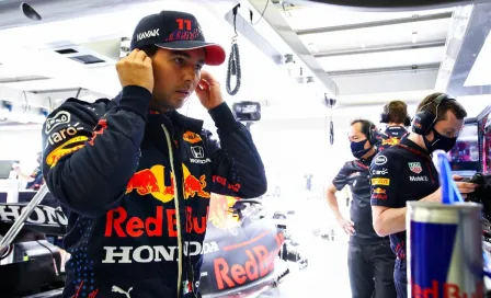 Video: Checo Pérez mostró sesión de entrenamiento con Red Bull