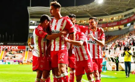 Necaxa vendió un porcentaje del equipo a grupo integrado por Özil y Eva Longoria