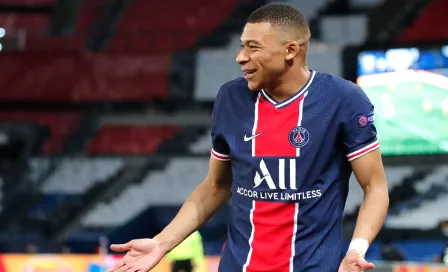 PSG presiona a Mbappé para que renueve, afirman medios franceses 