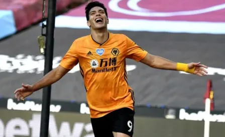 Raúl Jiménez, 'Campeón' de la Premier League con Wolves