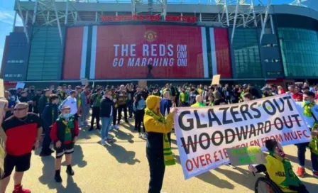 Manchester United: Aficionados protestaron en el Old Trafford contra la Superliga