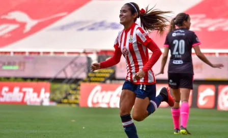 Liga MX Femenil: Chivas goleó a Rayadas con triplete de Joseline Montoya