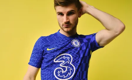 Premier League: Chelsea presentó su nuevo uniforme de local