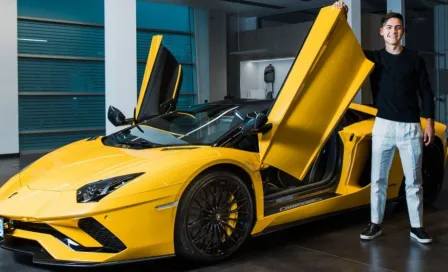 Paulo Dybala: 'Celebró' gol 100 con Juventus con espectacular Lamborghini Aventador