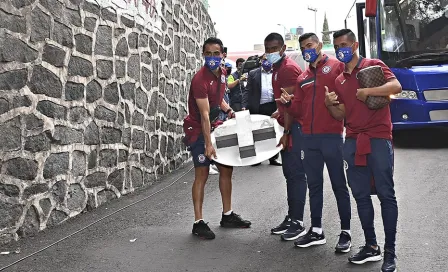 Cruz Azul: ¿Qué representa la cruz de cemento que ha viajado con el equipo en Liguilla?