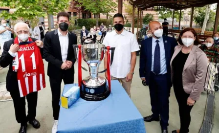 Atlético Madrid: Ofreció la copa de LaLiga a la Unidad Militar de Emergencia