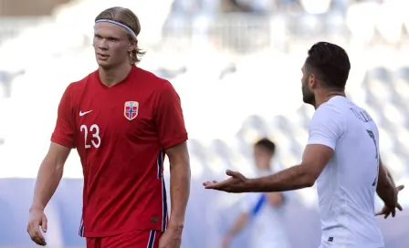 Erling Haaland, captado junto a Riyad Mahrez en una fiesta en Grecia