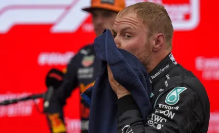 Valtteri Bottas explotó en contra de su equipo: '¿Por qué mier.. no me escuchan?'