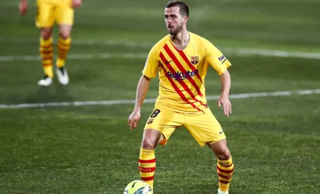 Barcelona: Miralem Pjanic podría salir rumbo al PSG para disminuir masa salarial