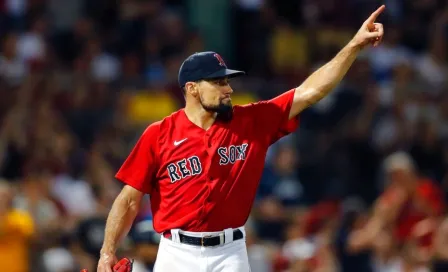 Red Sox vencieron a los Yankees y aspiran a barrer la serie