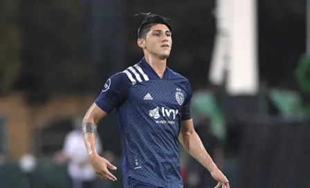 Alan Pulido: Mostró herida en su pie tras juego ante el LAFC