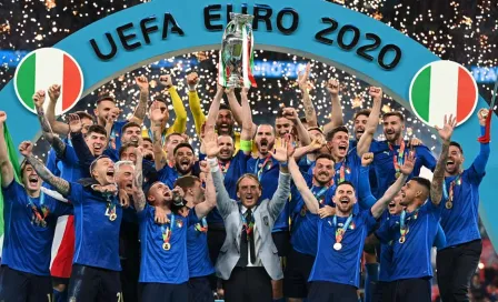 Italia estudia presentar candidatura para Eurocopa 2028 o Mundial 2030