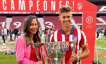 Marcos Llorente se comprometió en el Wanda Metropolitano con la influencer 'Paddy'