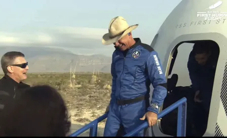 Video: Jeff Bezos, fundador de Amazon, llegó al espacio con cohete de Blue Origin