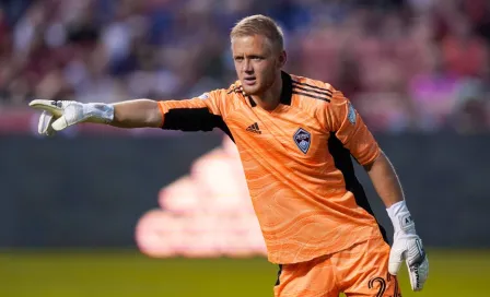 Video: William Yarbrough protagonizó ridículo autogol en la MLS